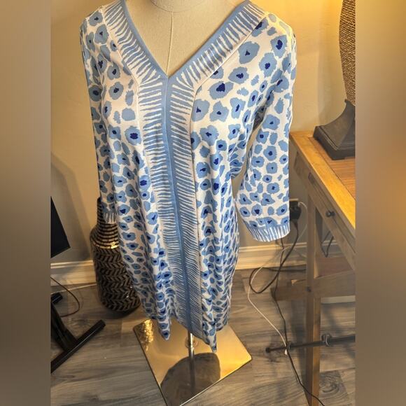 Gretchen Scott Designs Blue and White Patterned Dress - Picture 2 of 7